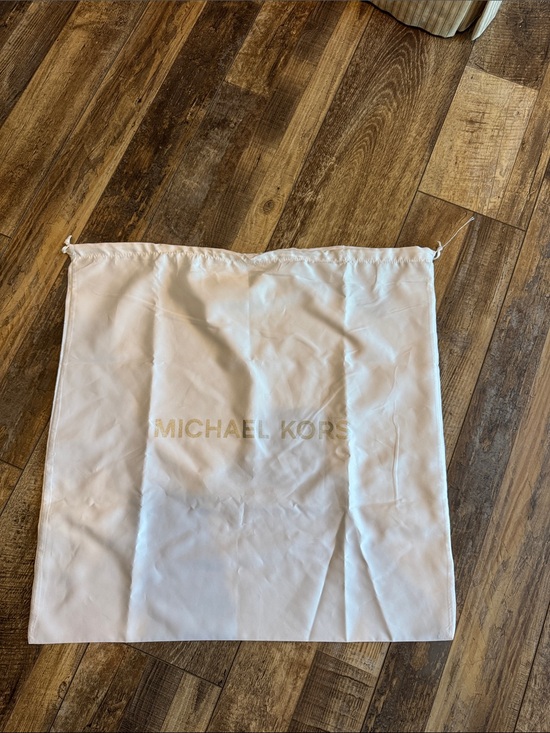 Michael Kors Handbags - Michael Kors white satin drawstring dustbag